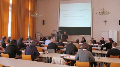 TeilnehmerInnen des Workshop "Wege der Agrargeschichte" (Foto: Claudia Schreiber) TeilnehmerInnen des Workshop "Wege der Agrargeschichte" (Foto: Claudia Schreiber)