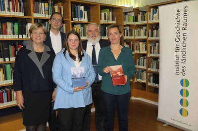 Vom Ankommen und Abgrenzen: Buchpräsentation JGLR 2013 und 2014